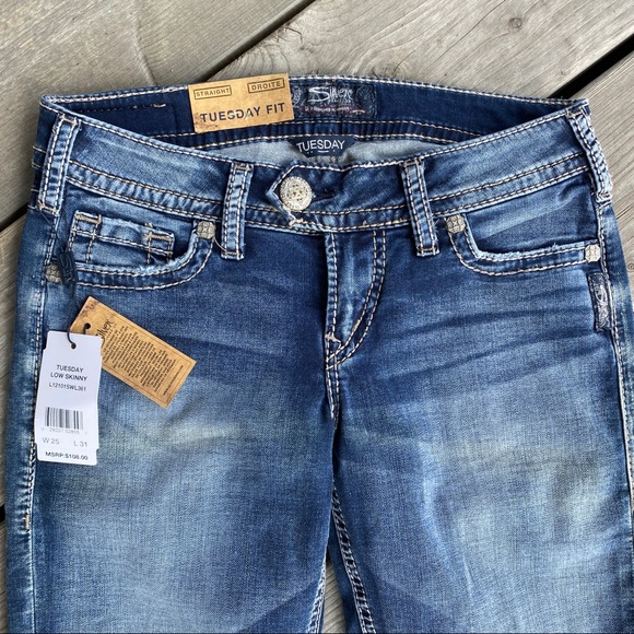 NWT || Silver Jeans Low Rise Tuesday Fit - Picture 2 of 8